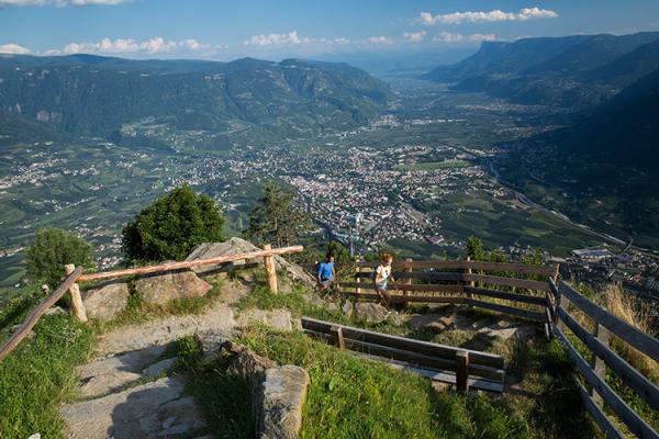 Escursioni lungo l’Alta Via Meranese nel Gruppo di Tessa