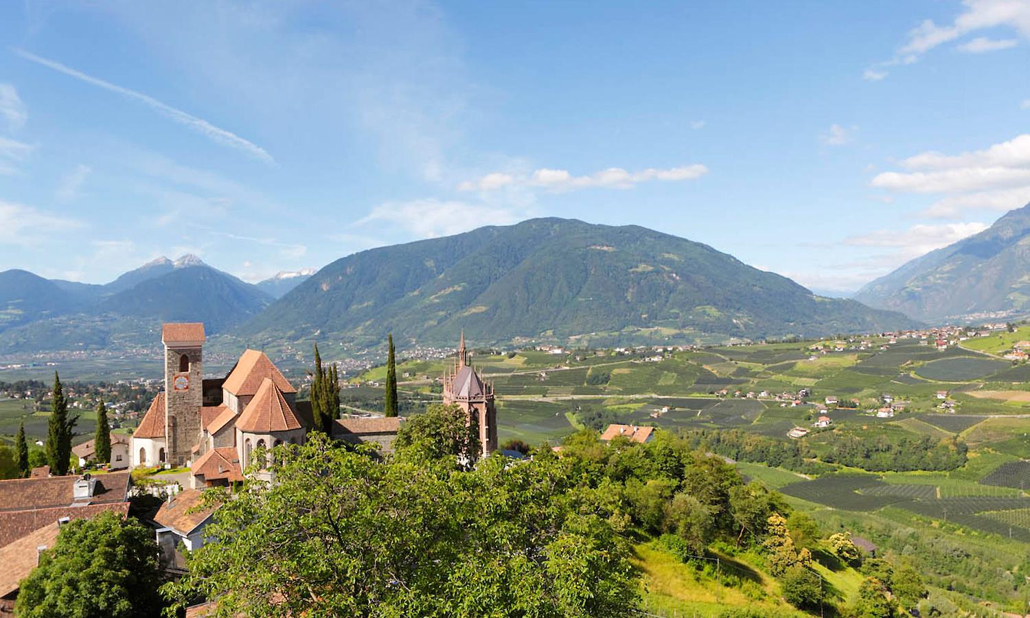 Panorama di Scena - Chiesa